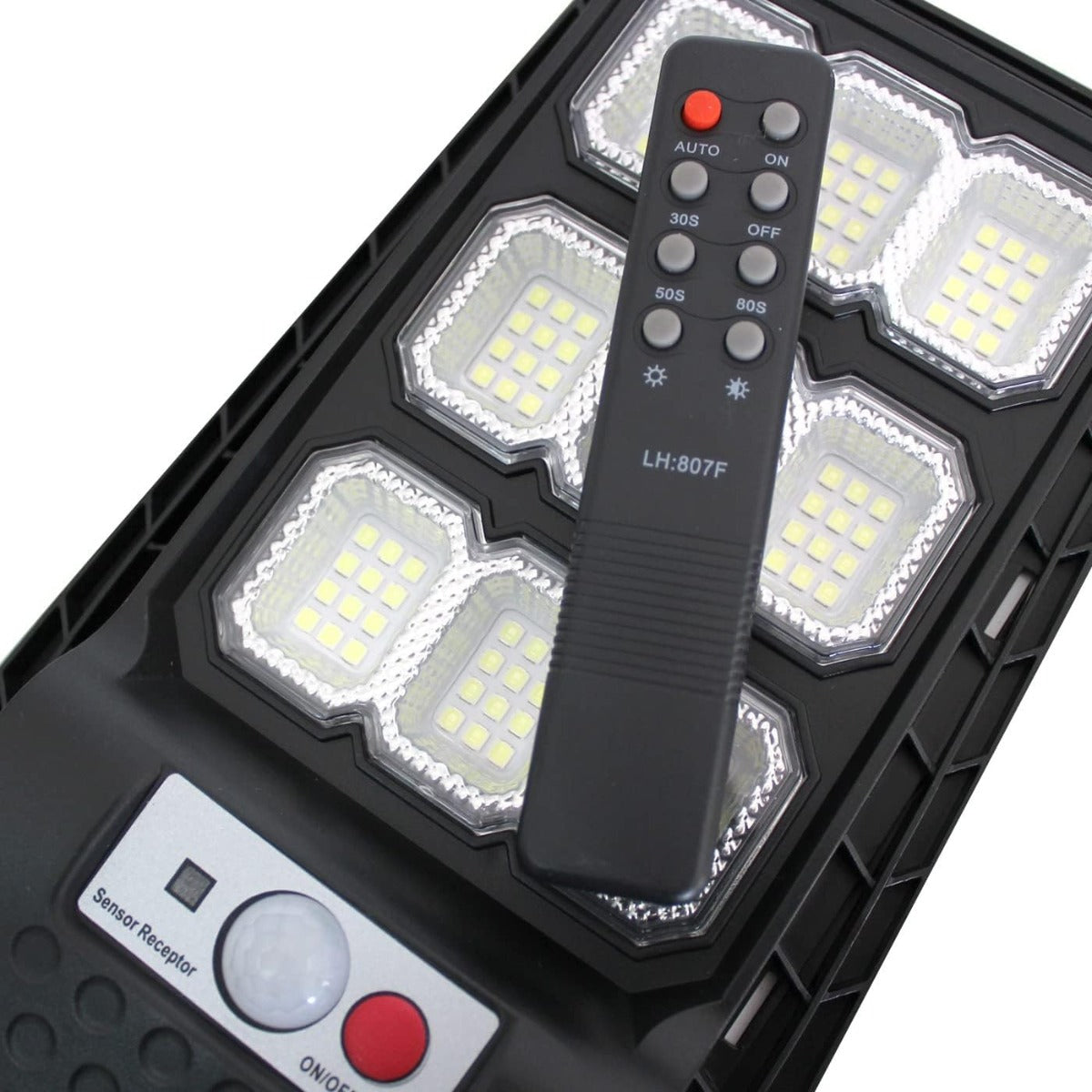 Lampione Solare LED Esterno 100W con Palo e Telecomando – 108 LED